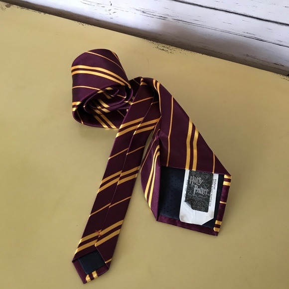 Harry Potter tie - Picture 3 of 5